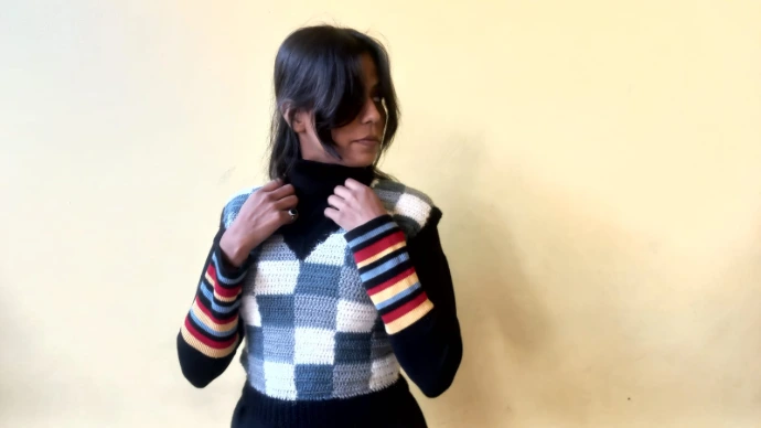 colour block sweater