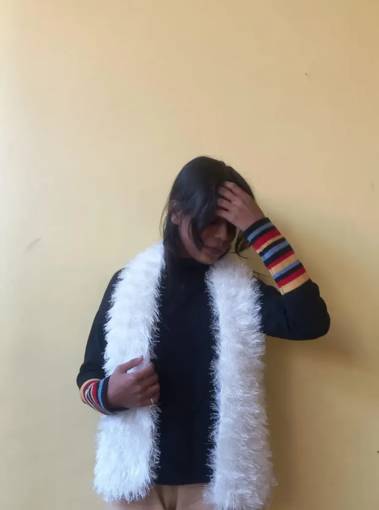 crochet handmade muflar white colour